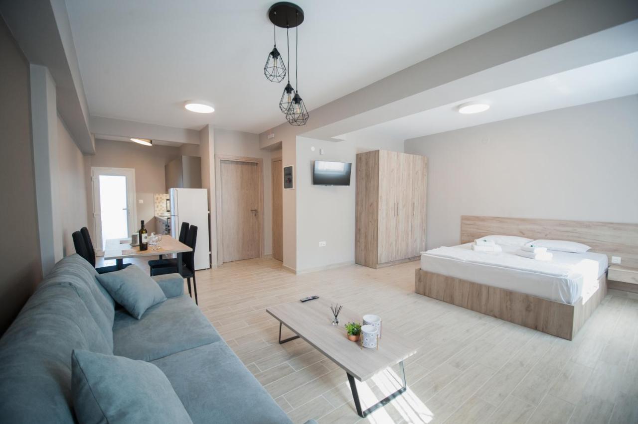 Peraía Niki'S Apartments מראה חיצוני תמונה